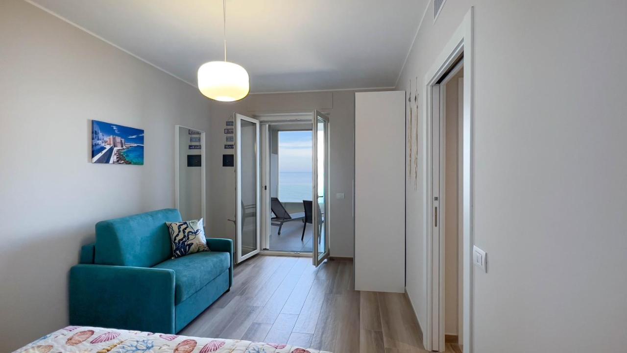 Wepuglia - Dimora Adriatica Apartment Monopoli Exterior foto