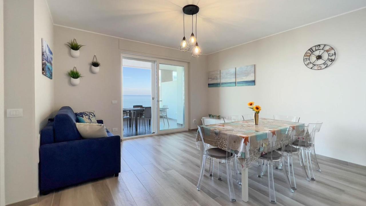 Wepuglia - Dimora Adriatica Apartment Monopoli Exterior foto